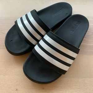 Adidas Cloudfoam Slides size 6 black